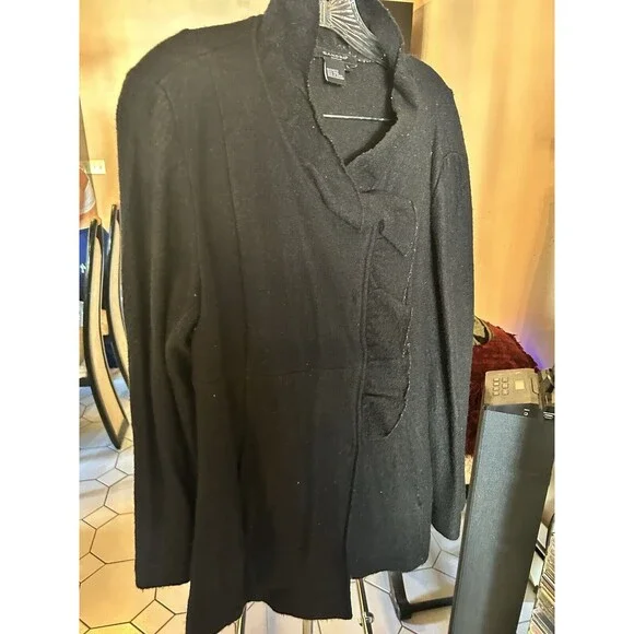 Sandro Sport Ruffle Jacket Size L - Picture 4 of 6